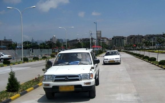 考驾照最快8个月 抢搭末班车要失望